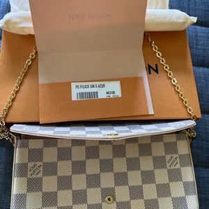 Louis Vuitton PO Felicie GM D. Azur.